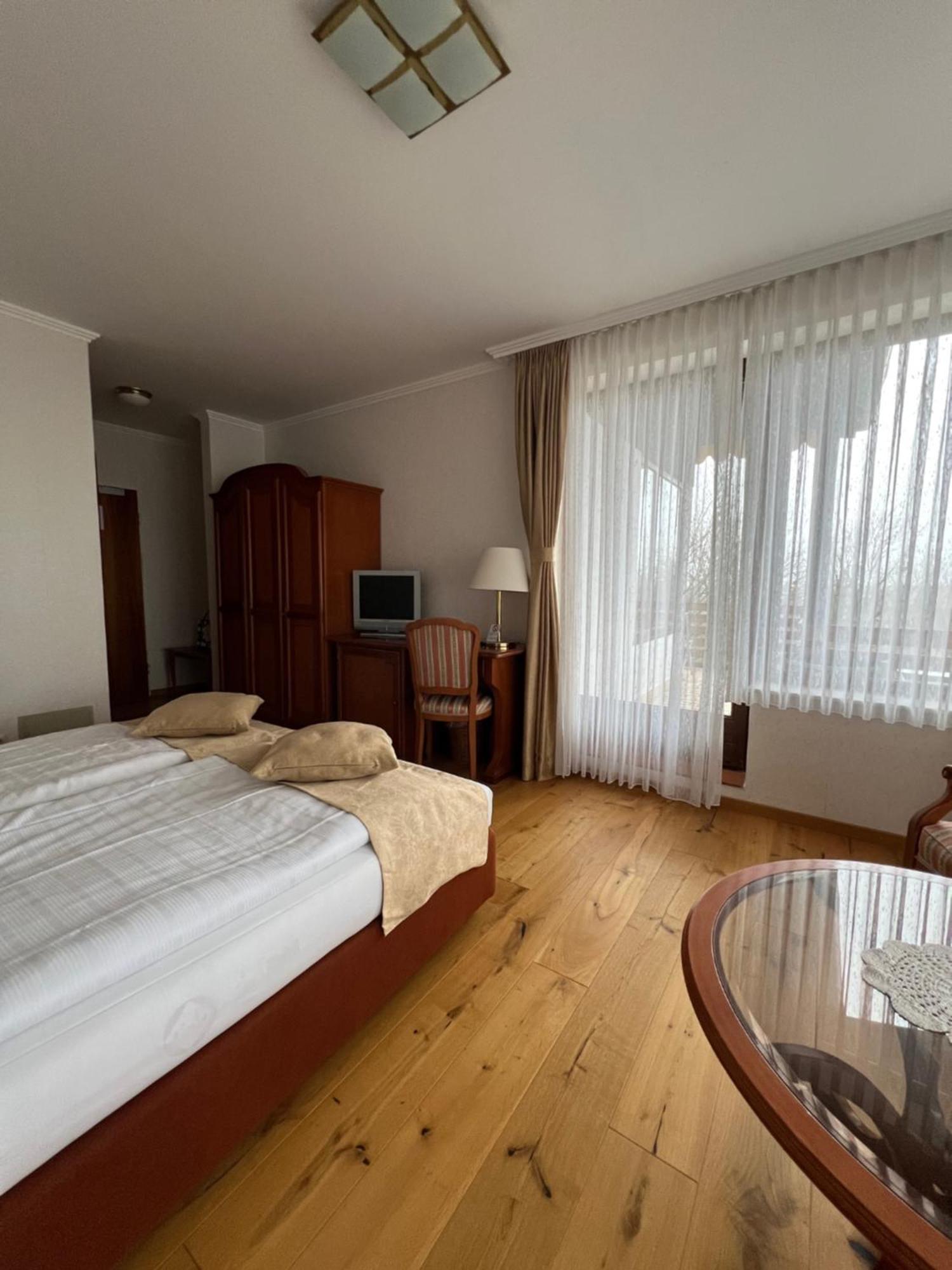 Parkhotel Maasberg Bad Sobernheim Ngoại thất bức ảnh